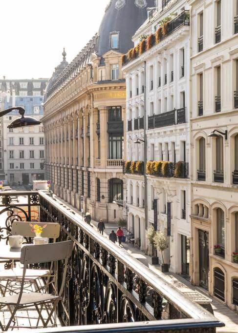 Luxury High End In The Heart Of Paris